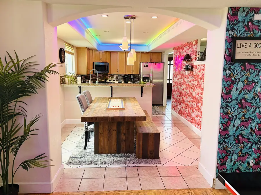 Kitchen and dining table